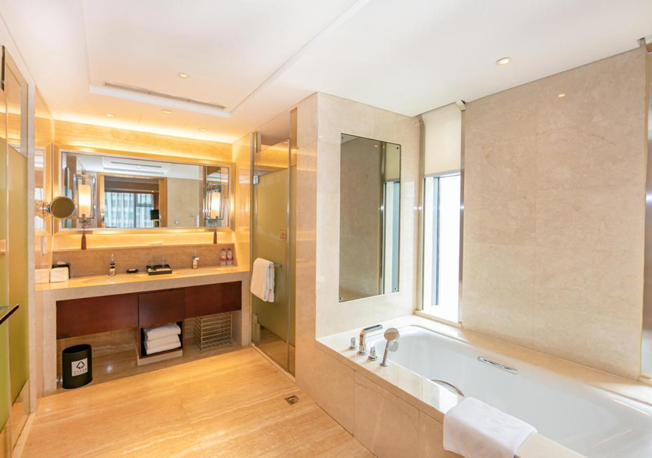 Sheraton Wuxi Binhu Hotel Exterior foto